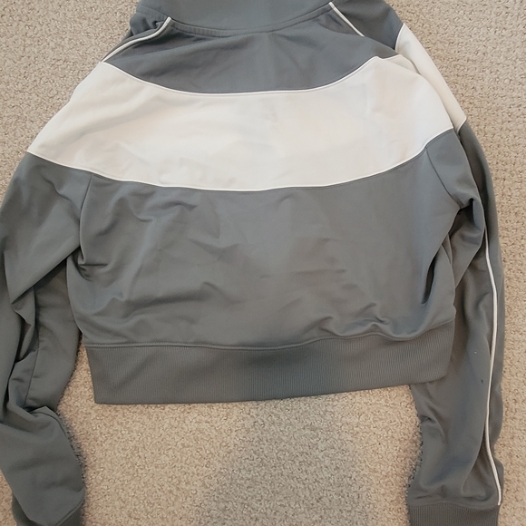 Nike women's retro jacket size l - Picture 3 of 3